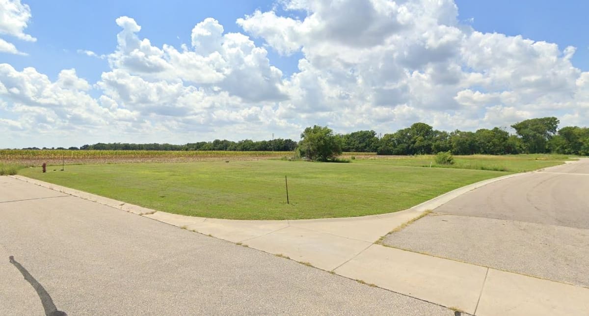 201 S Cottonwood St, Whitewater, KS, 67154