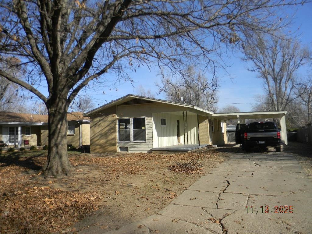 354 N Slade, Haysville, KS, 67060