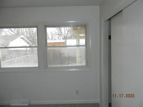 354 N Slade, Haysville, KS, 67060 photo 9