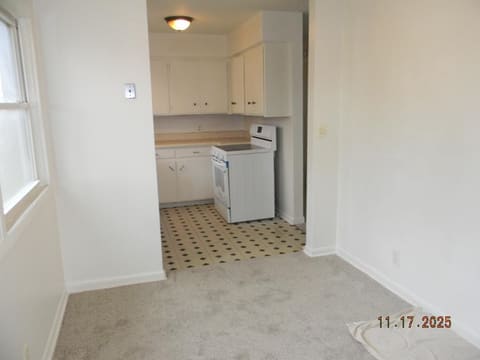 354 N Slade, Haysville, KS, 67060 photo 15