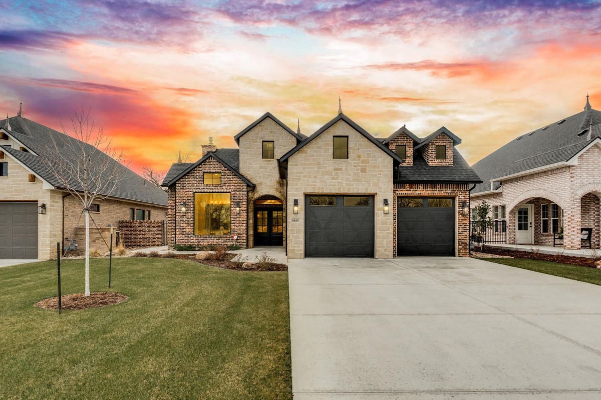 1613 W Rockhill Pl, Andover, KS, 67002