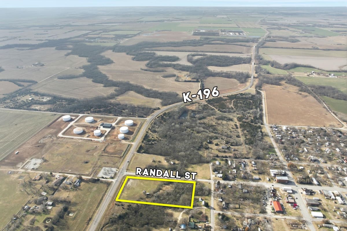 410 S Randall, Potwin, KS, 67123