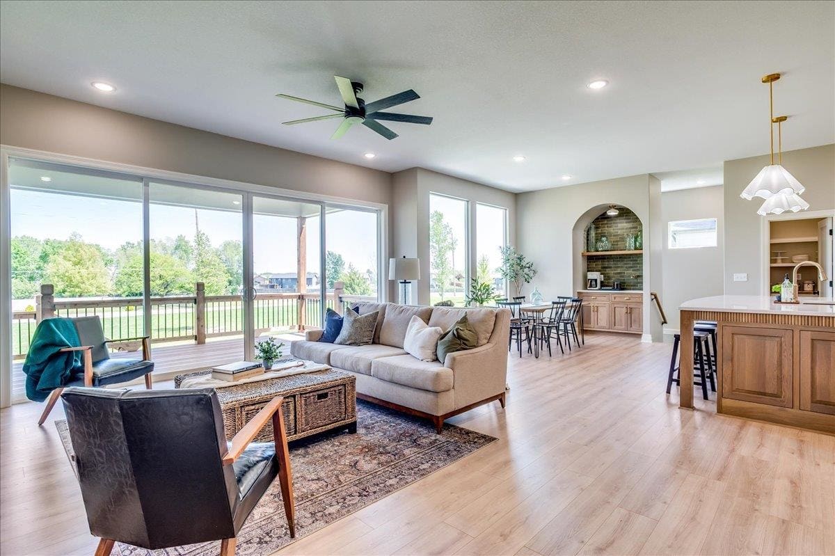 9642 W Cedar Lane, Maize, KS, 67101