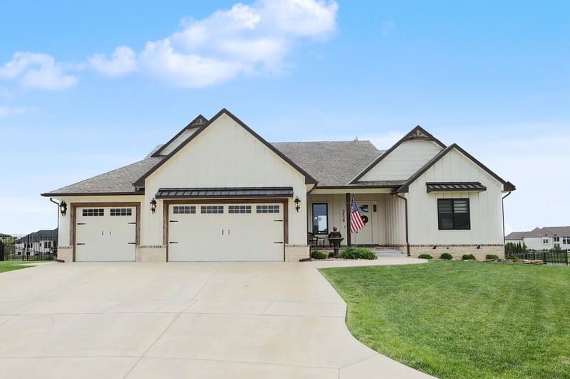 3638 N Bristol Ct, Wichita