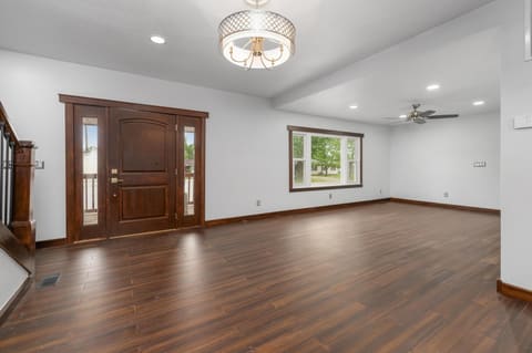 817 W Orchard, Wellington, KS, 67152 photo 3