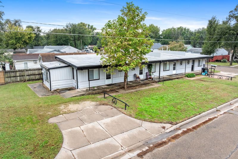 121-127 W 31st St N, Wichita