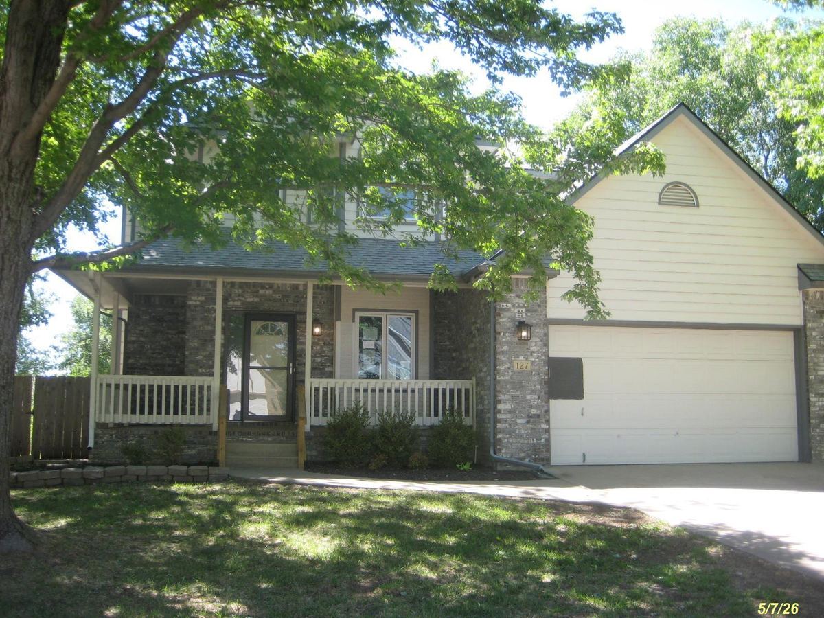 127 S CROSSWOOD LANE, Derby, KS, 67037