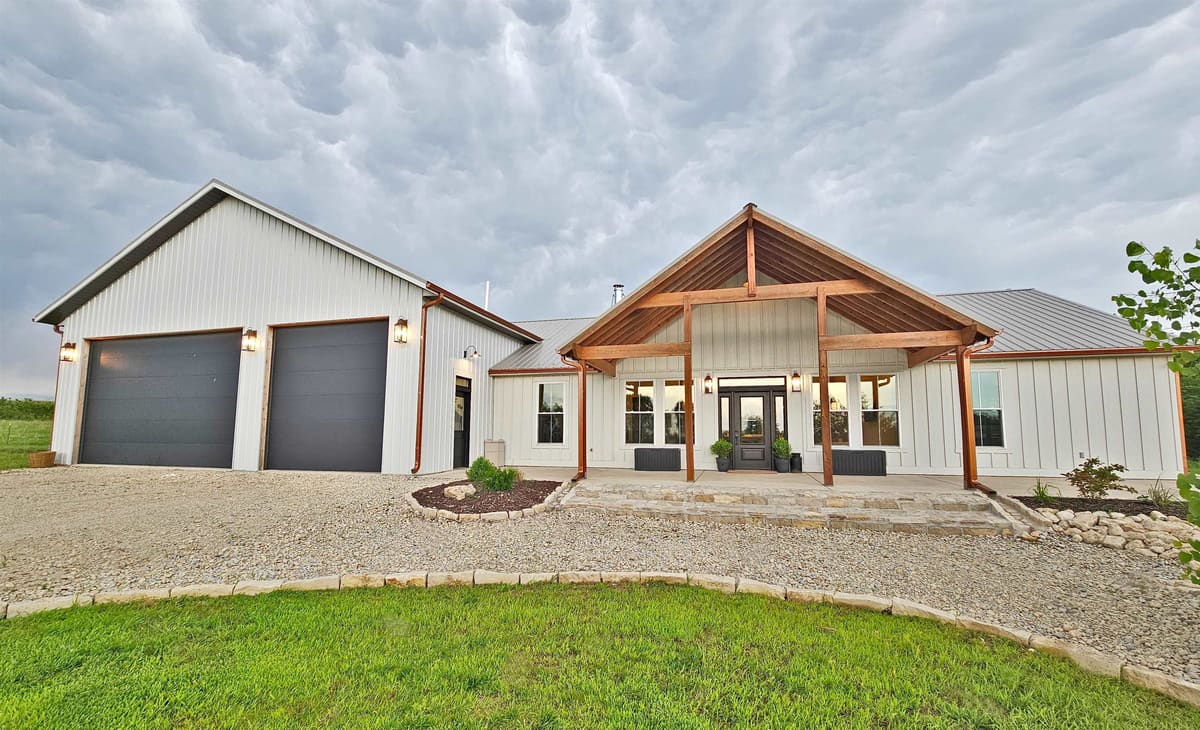 2486 180th, Marion, KS, 66861