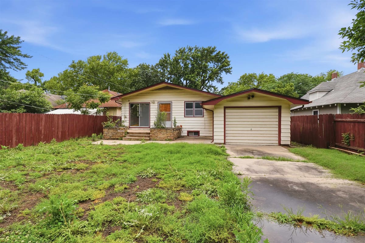 324 S Green, Wichita, KS, 67211
