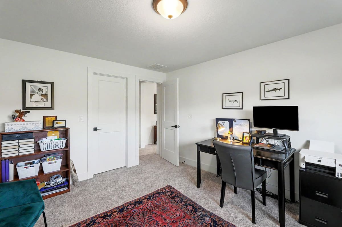 3401 S Linden Ct, Wichita, KS, 67210