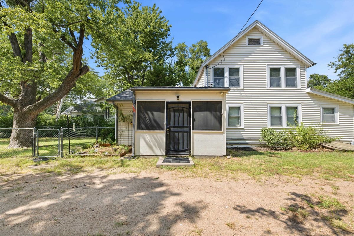 1128 N Custer Ave, Wichita, KS, 67203