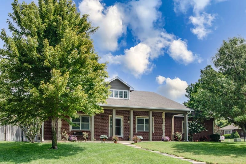 114 W Woodland Ct, Mulvane