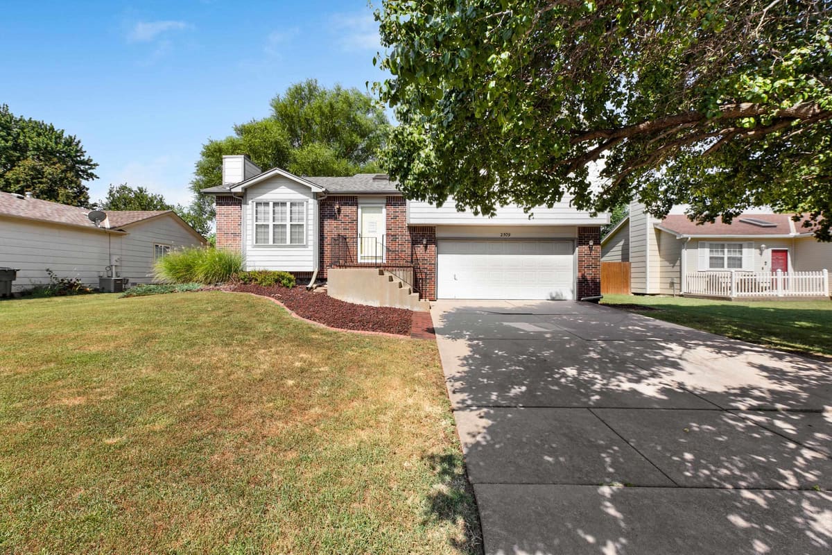 2509 N Beacon Hill St., Wichita, KS, 67220