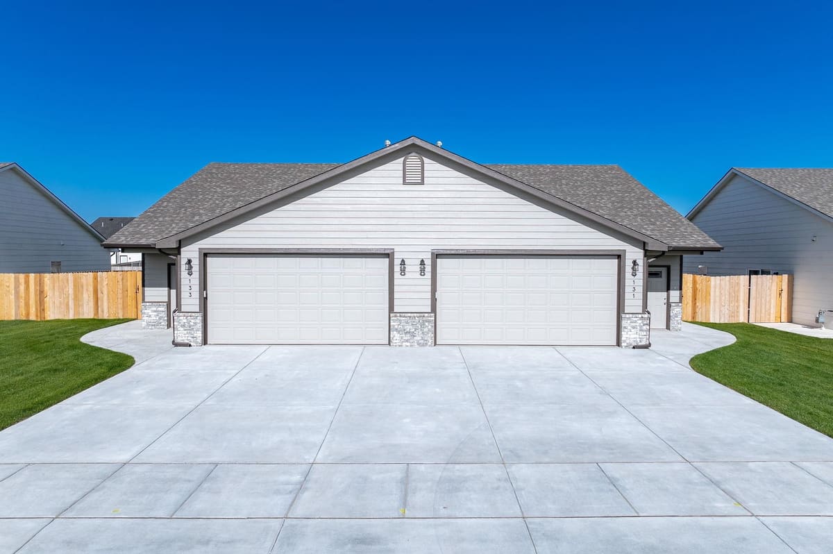 9131 / 9133 E Chris Ct, Bel Aire, KS, 67226