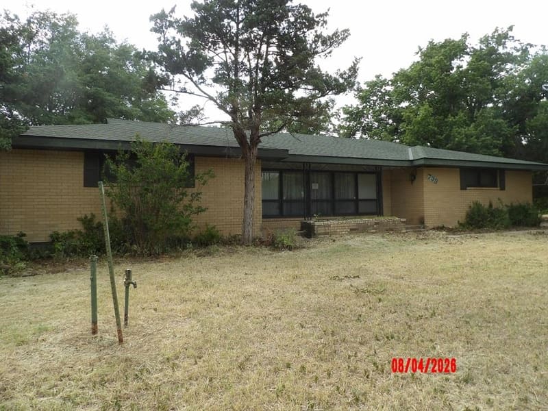 739 N 119th St. W.,, Wichita