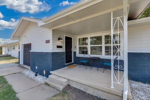 3152 S Euclid Ave, Wichita, KS, 67217 photo 3