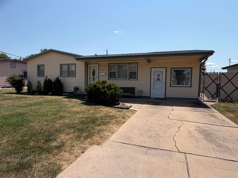 2321 W Grant, Wichita