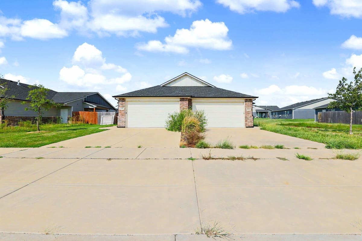 5758 E Bristol Street, Wichita, KS, 67220