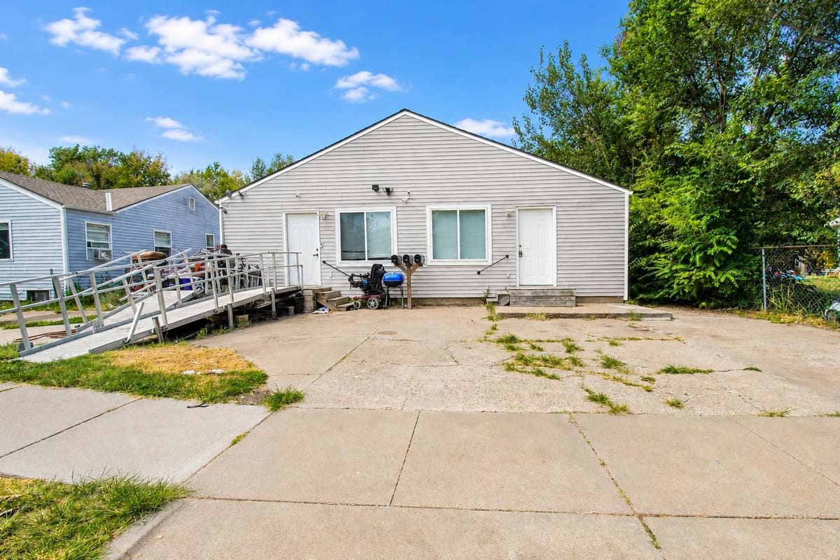 1639 N Hydraulic, Wichita, KS, 67214