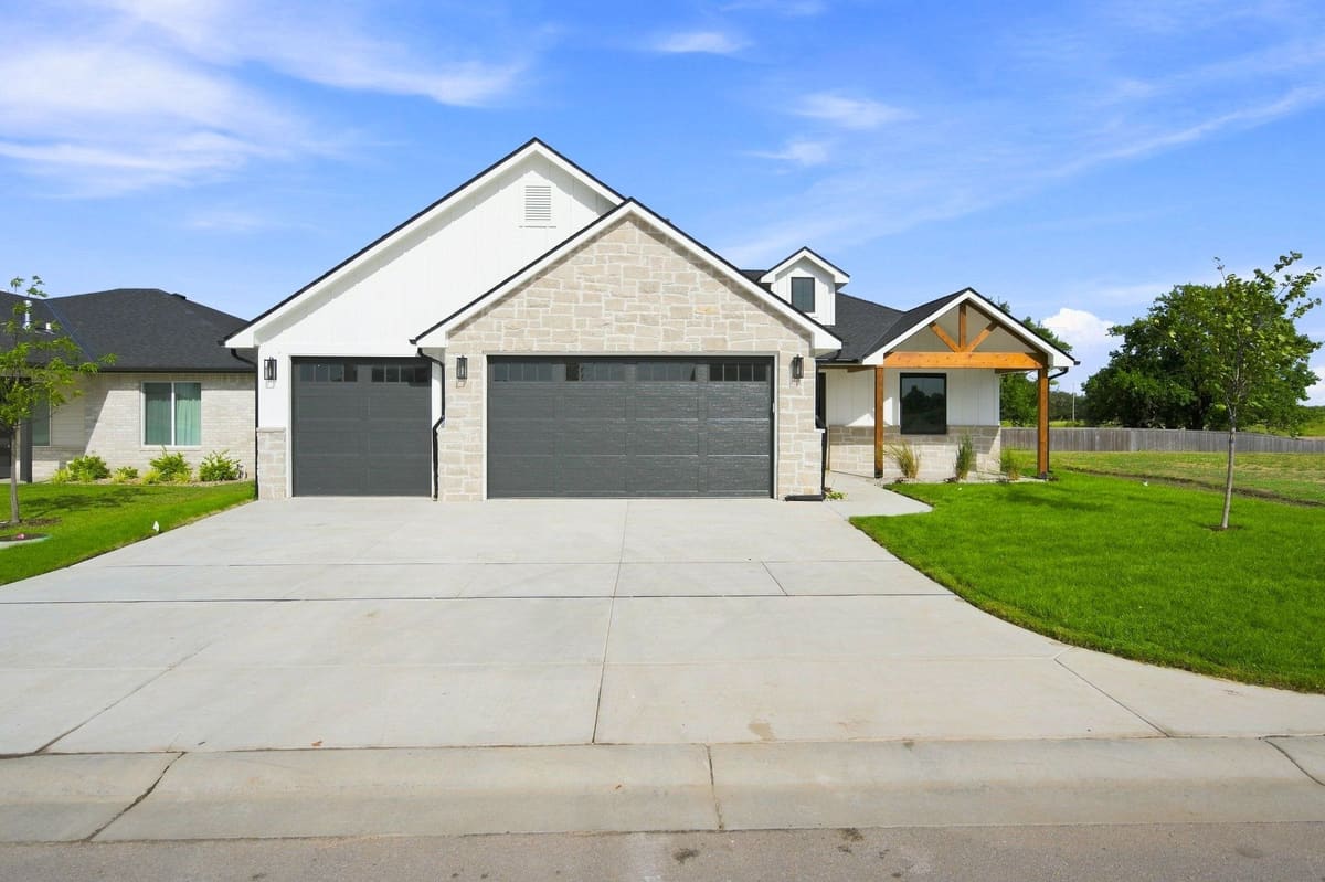 861 N Speyside, Andover, KS, 67002