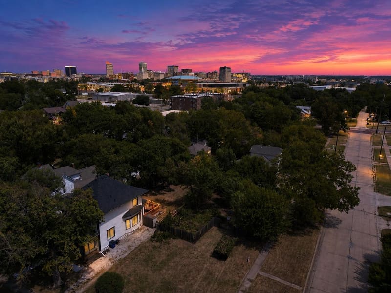 436 S Walnut, Wichita