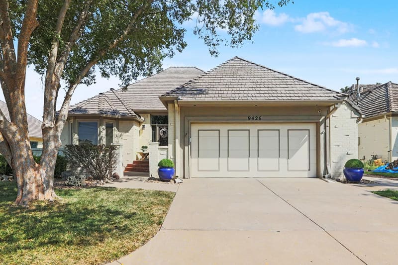 9426 E Woodspring, Wichita