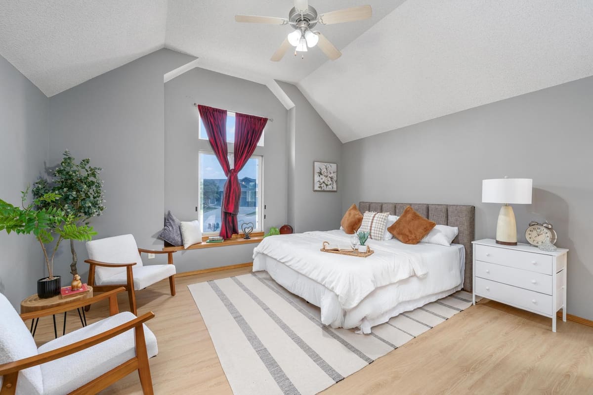 8924 N Ridgewood, Park City, KS, 67219