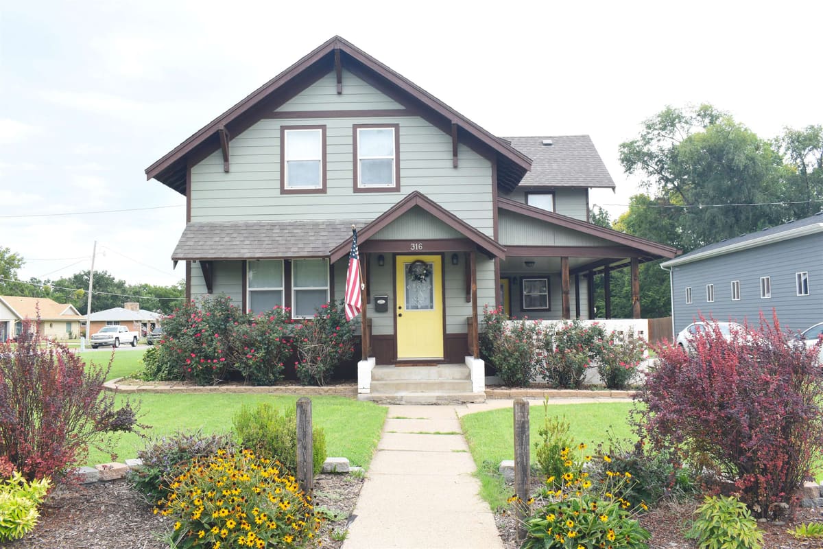 316 N Rothsay Ave, Minneapolis, KS, 67467