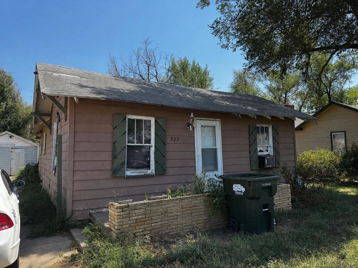 522 N Carey St., Hutchinson, KS, 67501