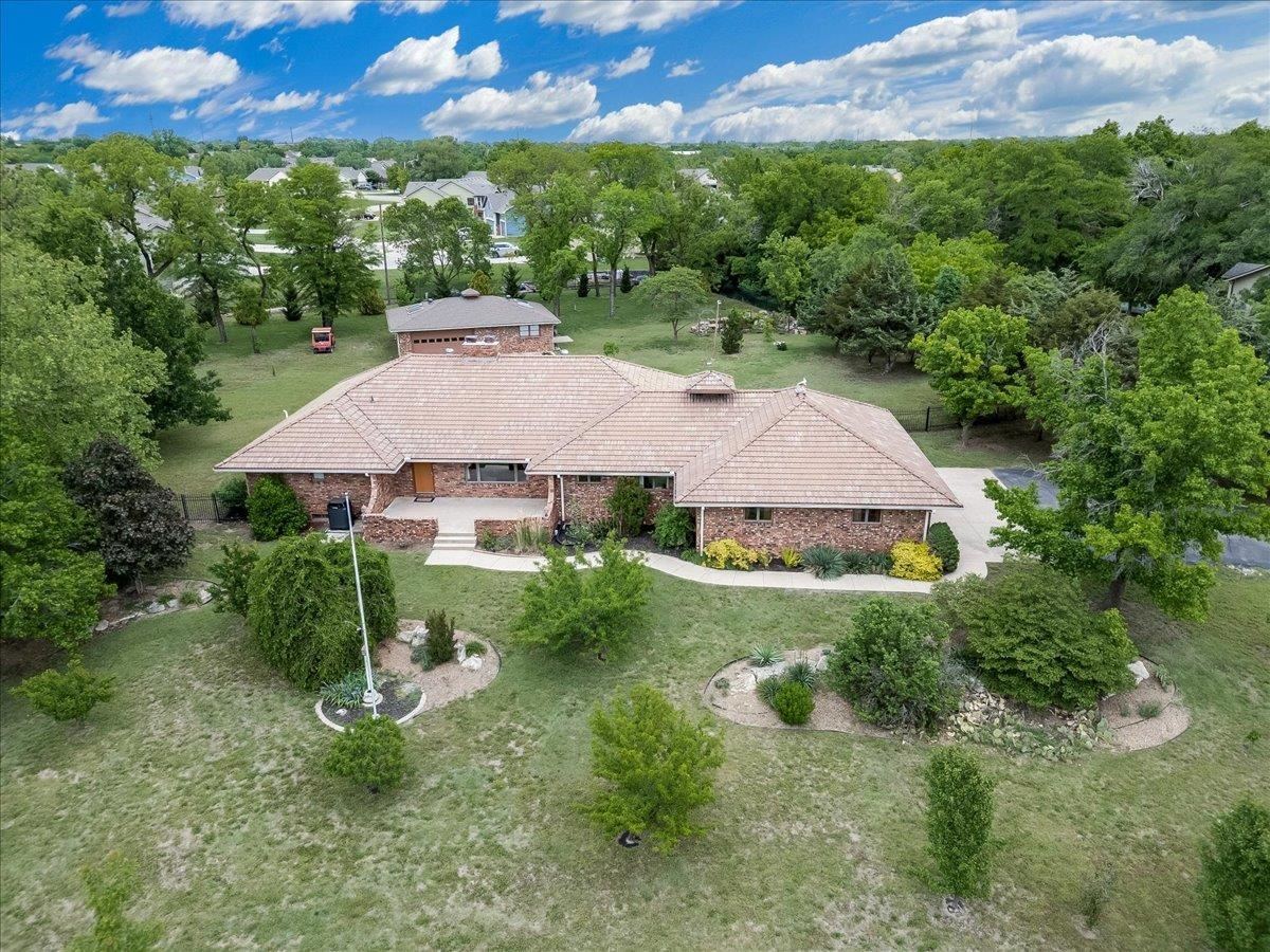 12400 E Lynne, Wichita, KS, 67207