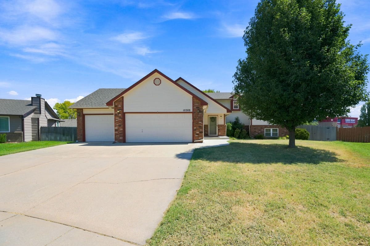 10309 W Sterling, Wichita, KS, 67205
