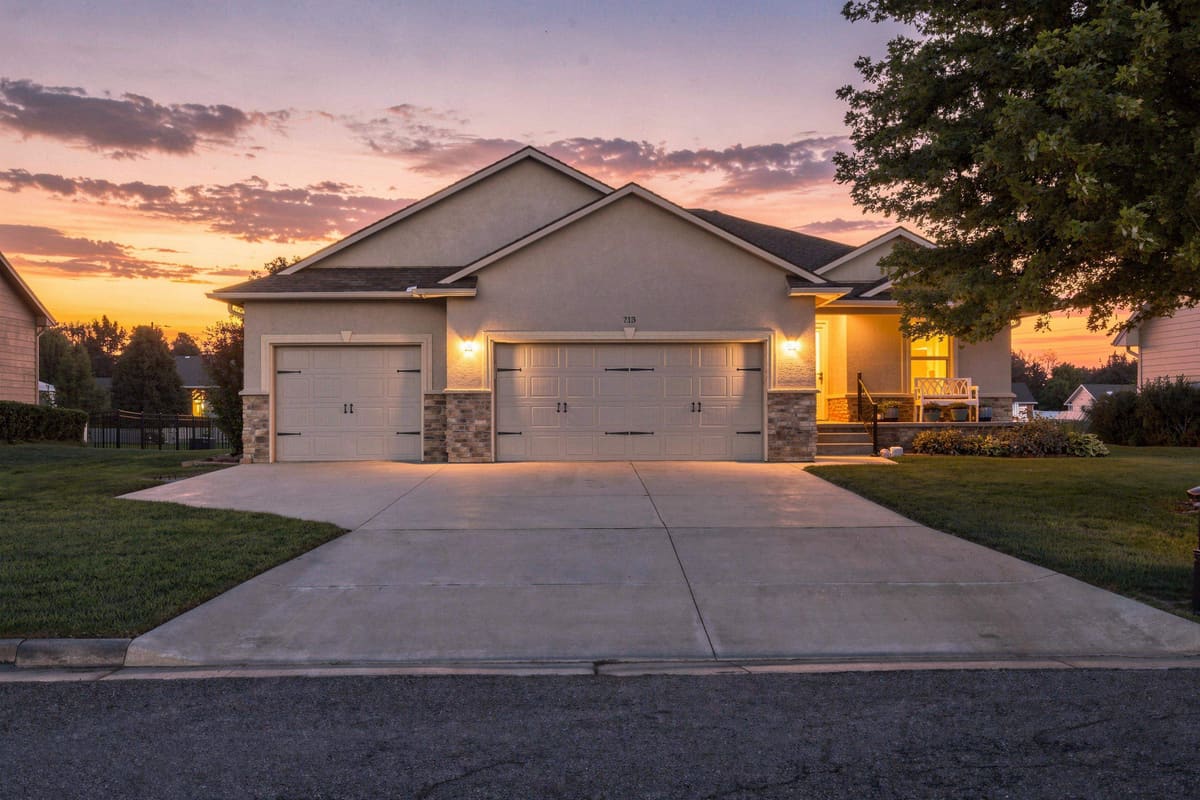713 W 32nd, Hutchinson, KS, 67502