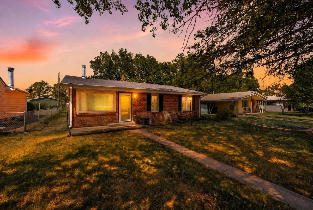 2110 Oak St, Harper, KS, 67058