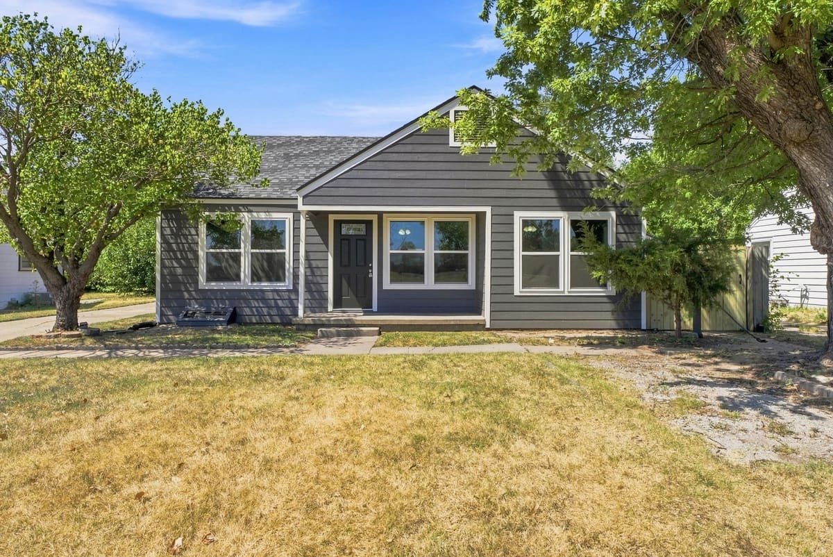 1825 S Elizabeth, Wichita, KS, 67213