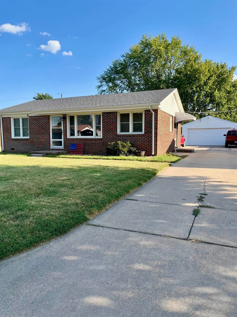 419 SW 5th, Haysville
