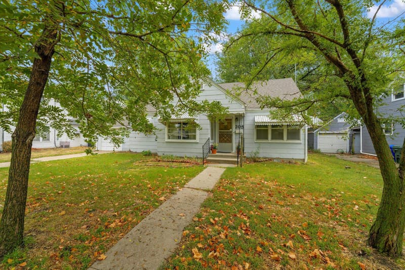 208 S Birch, Hillsboro