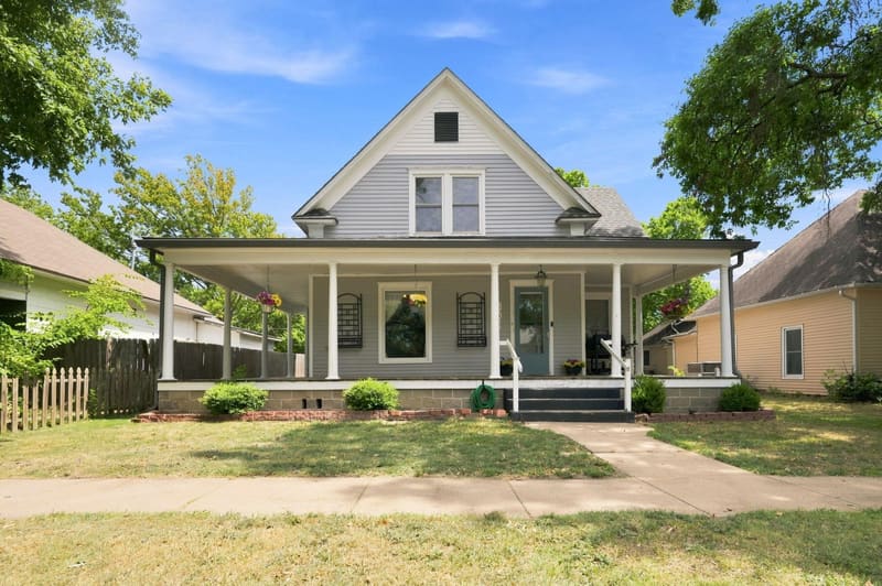 805 N C St, Wellington