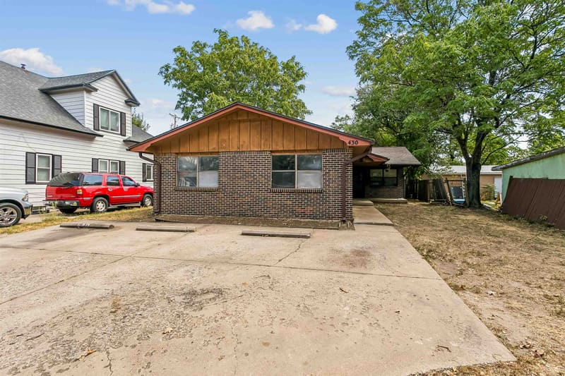 430 N Dodge, Wichita