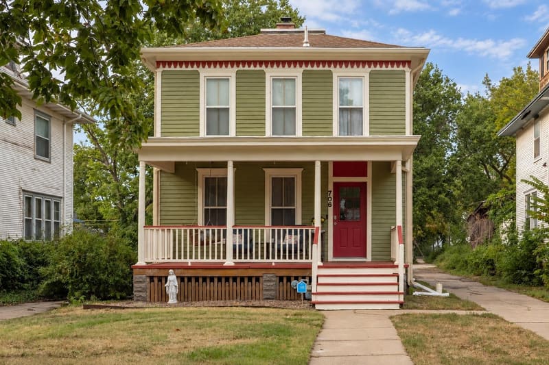706 W Ash Street, Salina