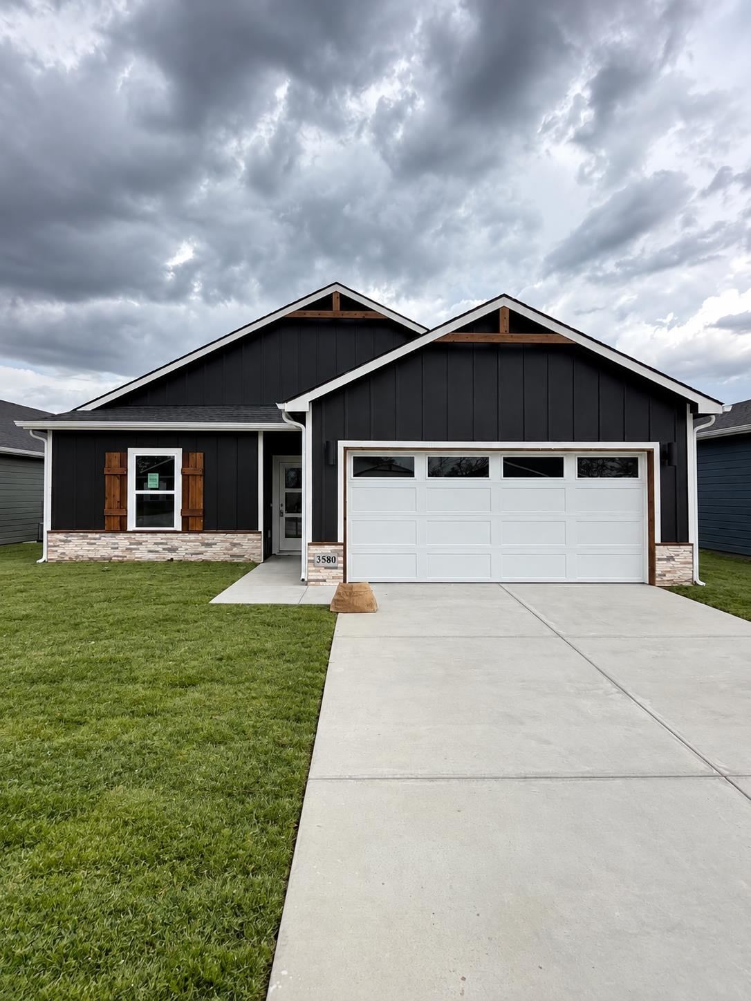 3580 E Bearsden St, Derby, KS, 67037-7821
