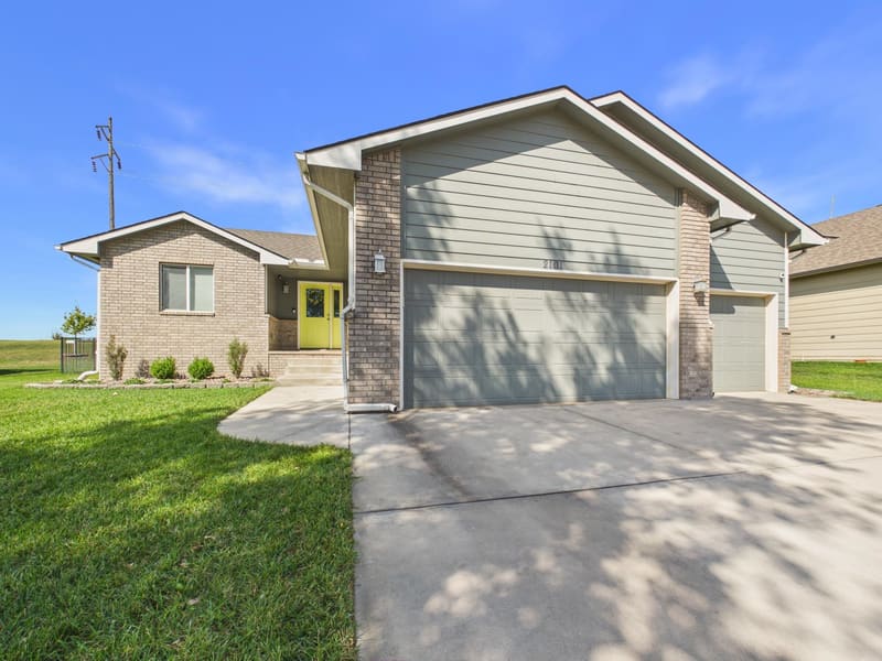 2101 N Woodard St., Derby