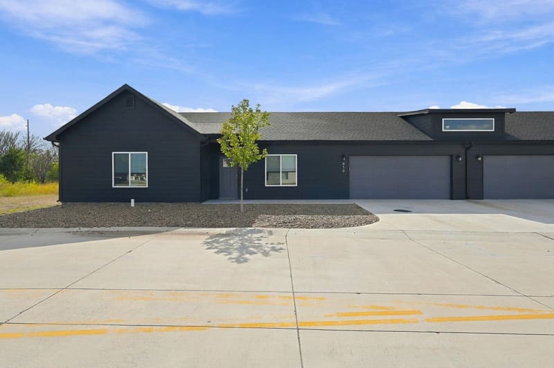 819 S Jay St, Valley Center