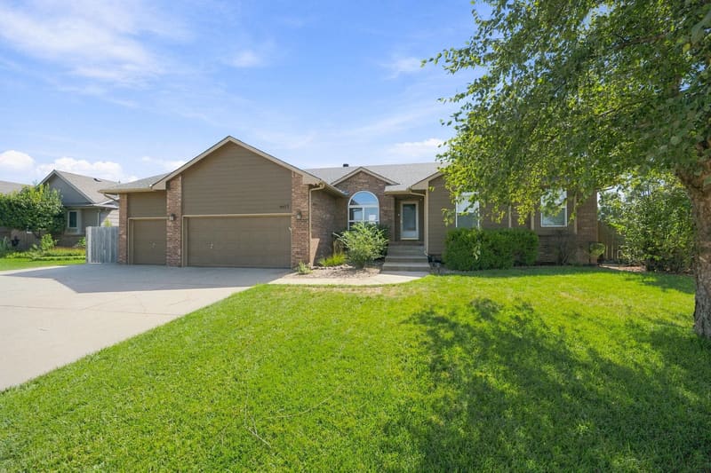 6613 W 34th St. N, Wichita
