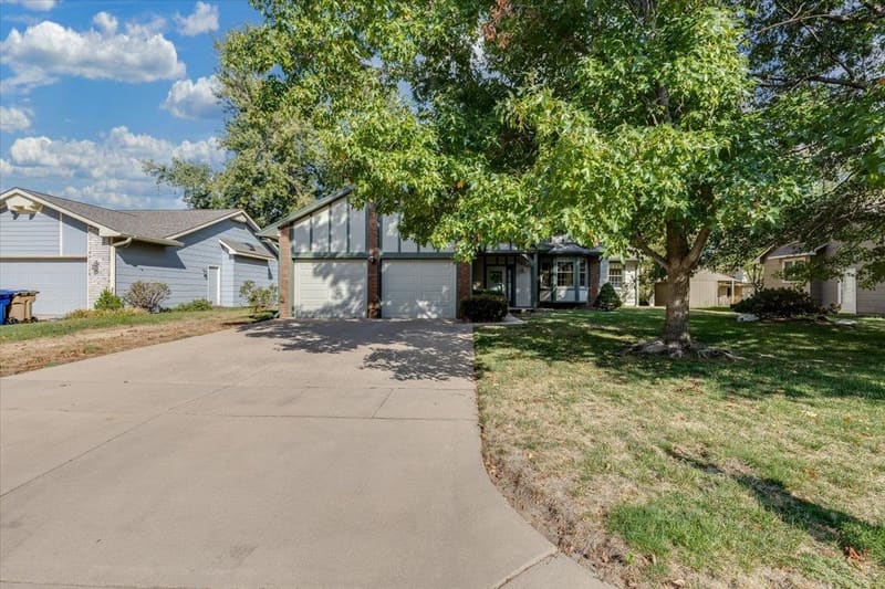 1810 N Socora St, Wichita