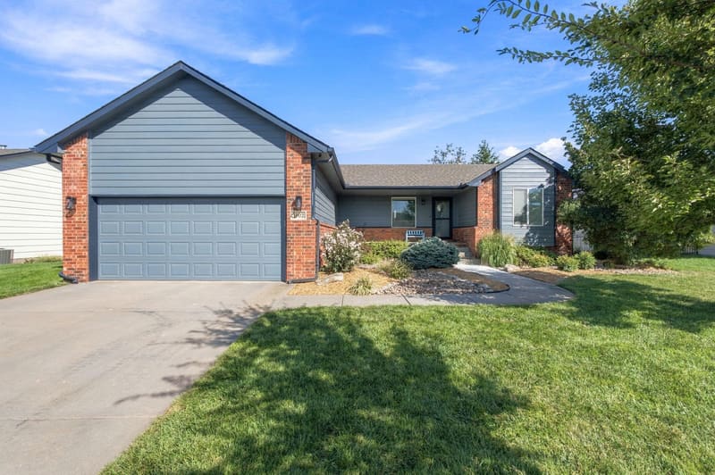 1902 N Bellick St, Wichita