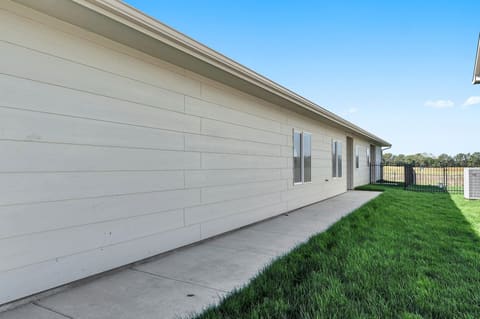 160 & 162 N Gowen St, Goddard, KS, 67052 photo 25