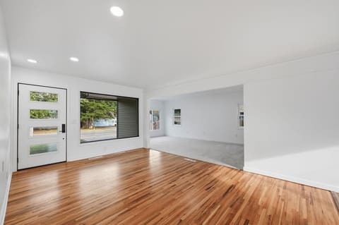 626 S Atherton, Maize, KS, 67101 photo 5