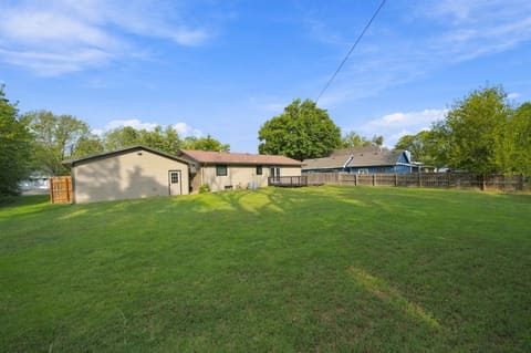 626 S Atherton, Maize, KS, 67101 photo 36