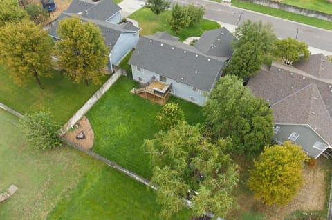 10701 W Lamp Cir, Wichita, KS, 67215 photo 31
