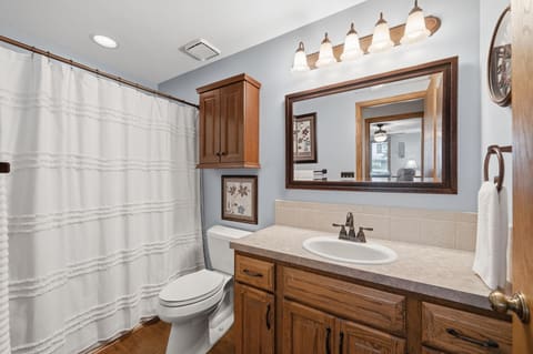 2411 N High Point Cir, Wichita, KS, 67205 photo 28